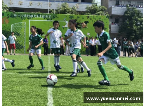 AG旗舰厅青春风采 足球长发男孩的梦想与追求之路